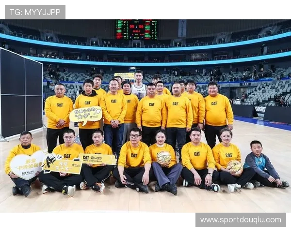 斗球体育直播CBA比赛视频回放,错过的精彩瞬间随时回看,满足你的观赛需求