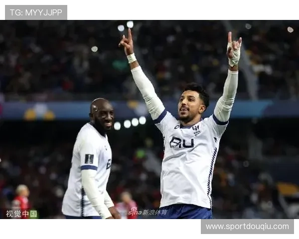 斗球体育直播下载app官方推荐,提供高清流畅的体育赛事直播服务 斗球体育直播下载app官方推荐,提供高清流畅的体育赛事直播服务